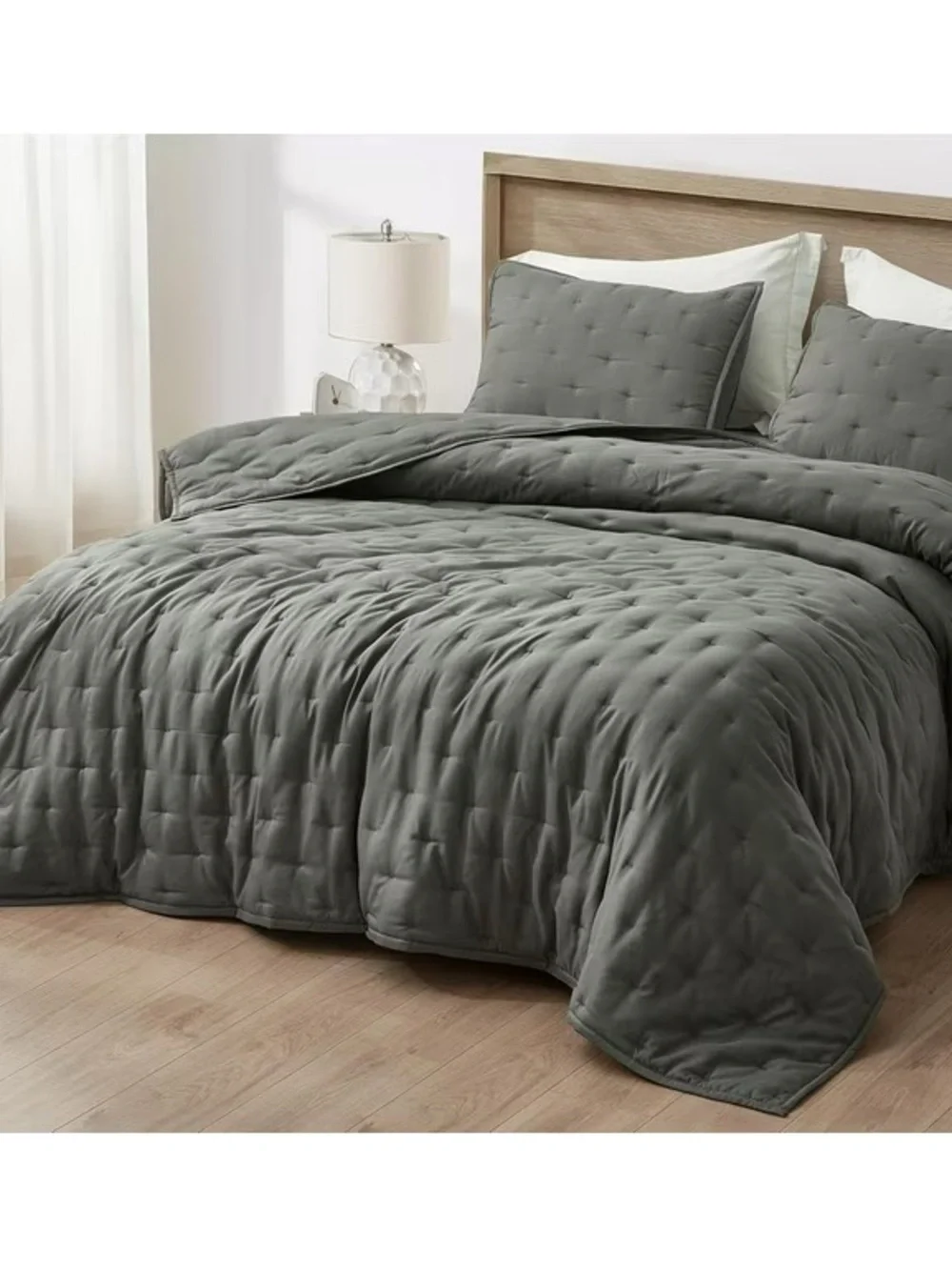 Gray Quilted oversized king 3 piece quilt Set